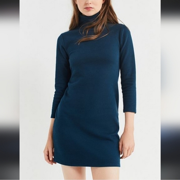 Dresses & Skirts - Urban Outfitters Dress